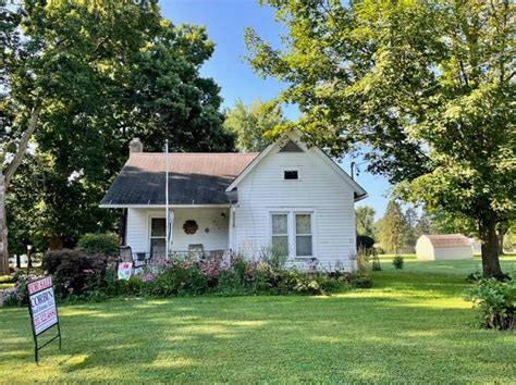  22863 Rock Ln, Rushville, IL 62681 is currently not for sale. The 2,015 Square Feet single family home is a 3 beds, 3 baths property. This home was built in 2005 and last sold on 2022-09-03 for $--. View more property details, sales history, and Zestimate data on Zillow. 
